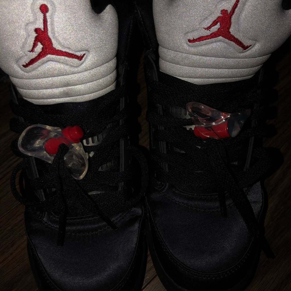Jordan 5s - Picture 4 of 4